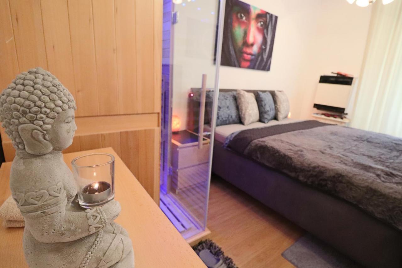 Relax Strasnice: With Private Infra-sauna ! Apartmán *